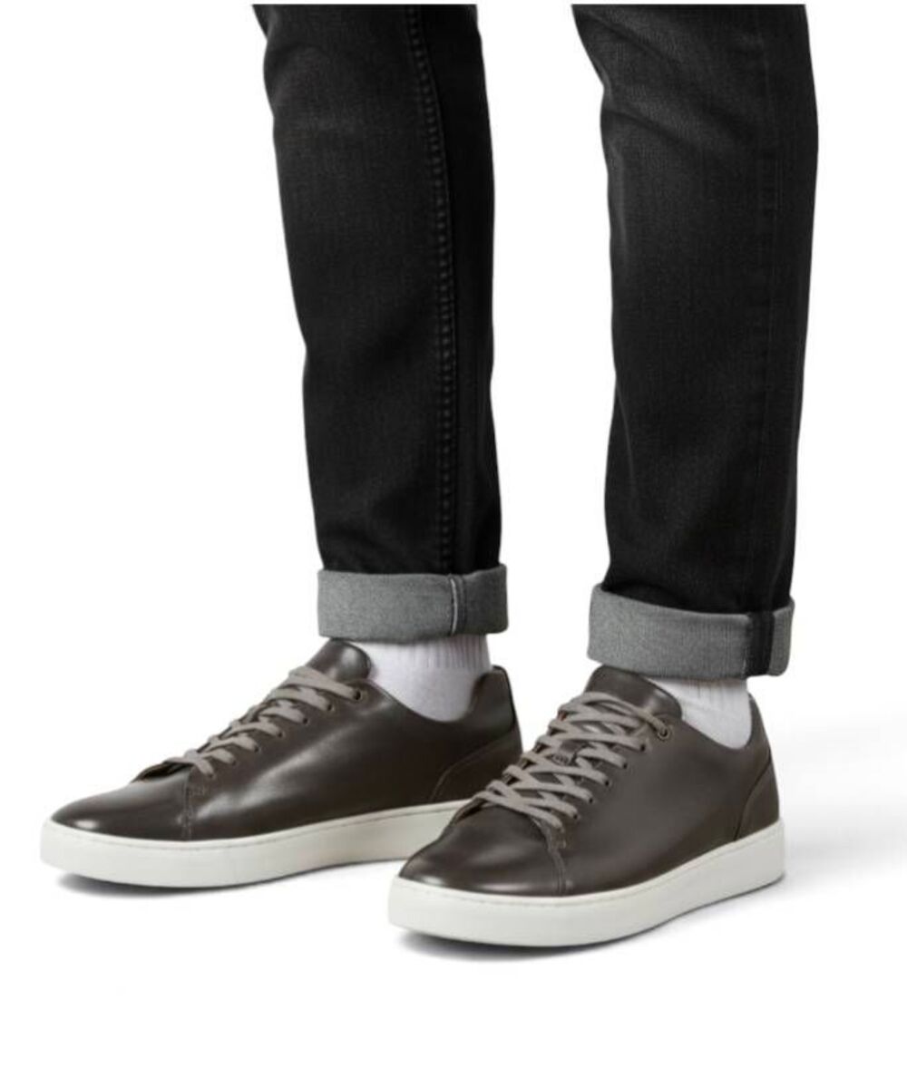 DONALD PLINER Alan Brown Leather Sneaker Size 9M